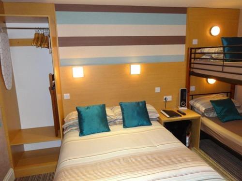 The Craimar Bed & Breakfast Блекпул Екстериор снимка